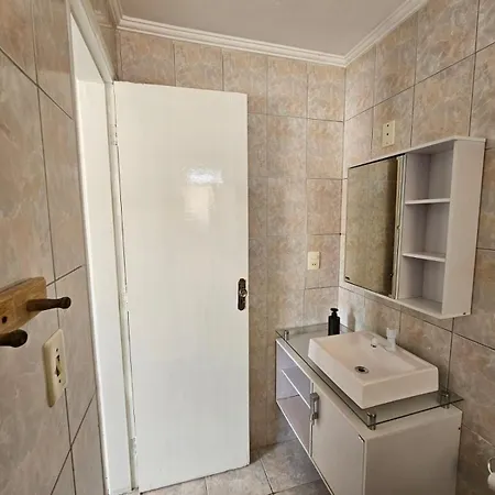 Tupi Vista Mar III Com Varanda - 3 Dormitorios - 50 Metros Da Praia - Com Area De Lazer Piscina E Salao De Jogos - Estacionamento Gratuito Praia Grande  Exterior photo