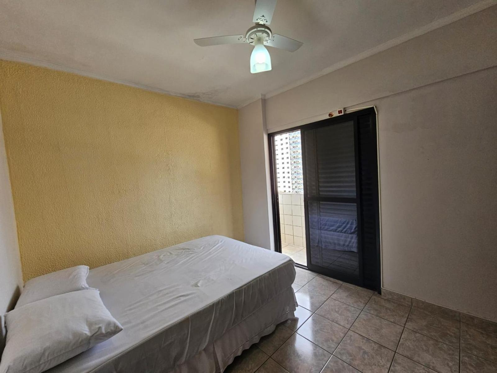 Apartment Tupi Vista Mar Iii Com Varanda - 3 - 50 Metros Da - Com Area De Lazer Piscina E Salao De Jogos - Estacionamento Gratuito *