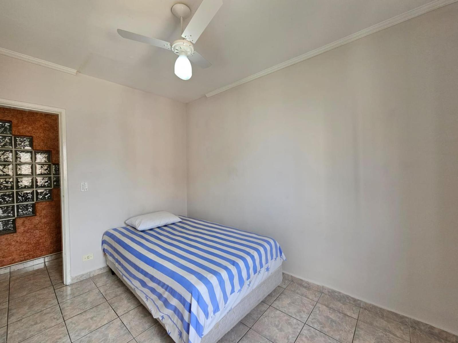 Tupi Vista Mar Iii Com Varanda - 3 - 50 Metros Da - Com Area De Lazer Piscina E Salao De Jogos - Estacionamento Gratuito