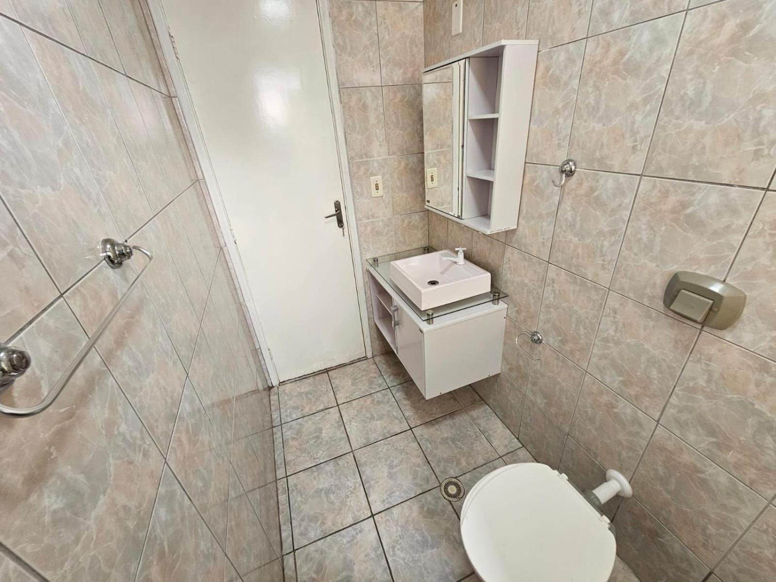 Apartment Tupi Vista Mar Iii Com Varanda - 3 - 50 Metros Da - Com Area De Lazer Piscina E Salao De Jogos - Estacionamento Gratuito